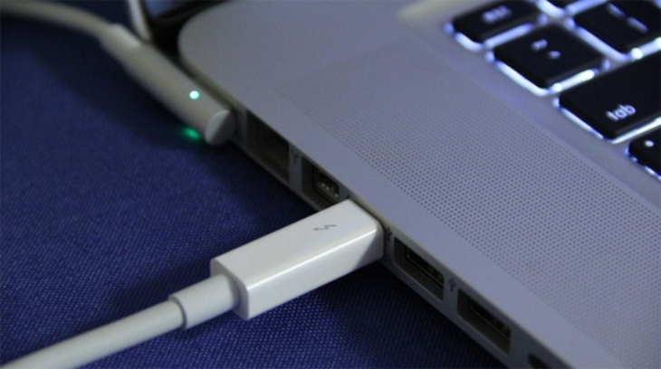 Macbook có Mini DisplayPort, Thunderbolt hoặc Thunderbolt 2 có thể tương thích với tối đa 2 màn hình