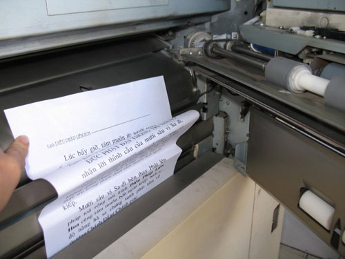 máy photocopy ricoh kẹt giấy